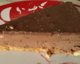 Foto del paso 6 de la receta: Tarta helada de chocolate con cobertura de chocolate con caramelo