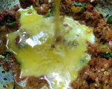 (மீதமான)இட்லி முட்டை உப்புமா(Egg idli upma recipe in tamil) ரெசிபி ஸ்டேப் 4 புகைப்படம்