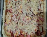 Foto langkah ke 5 dari resep Pizza Keju.