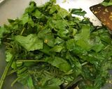 Foto langkah ke 4 dari resep Sayur Pakis Kuah Kuning.