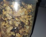 A picture of step 5 of Granola cereal 1.