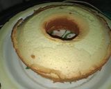 Foto langkah ke 5 dari resep Bolu pandan asli super lembut.