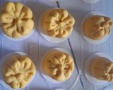 Foto langkah ke 6 dari resep Biapong Labu Kuning (Bakpau).