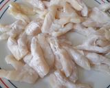 Foto del paso 1 de la receta: Cocochas de bacalao al ajillo