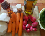 Foto del paso 1 de la receta: Ensalada de jícama, zanahoria y rábanos