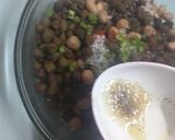 *चणा-दाणा सलाड (chana dana salad recipe in marathi) रेसिपी स्टेप 3 फोटो 