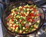 Une image de l'étape 7 de Queues de lottes aux poivrons, courgette et bouillon d'anis.