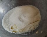 A picture of step 2 of Mix flour laddu.