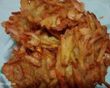 Foto langkah ke 3 dari resep Bakwan Udang Wortel.