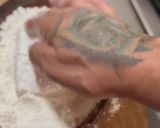 Foto del paso 2 de la receta: *Pescado cazón crujiente con arroz chipotleado y ensalada cremosa con limón*