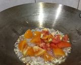 Foto langkah ke 4 dari resep Cumi Asam Manis Saus Tiram.