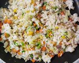 Foto langkah ke 5 dari resep Nasi goreng singapura.