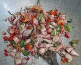 Foto langkah ke 3 dari resep Cumi asin sambal matah.
