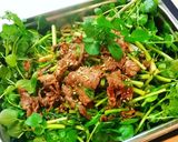 Hình bước làm 5 của món Salát Bò và Cải Xoong