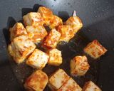 A picture of step 3 of Kadai paneer.
