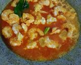 Foto langkah ke 6 dari resep Udang Tahu Masak Kuning.