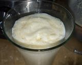 A picture of step 5 of Date Almond Pistachio Shake.