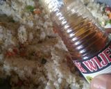 Foto langkah ke 3 dari resep Nasi goreng mentega.