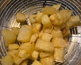 Foto langkah ke 1 dari resep Kentang kari.