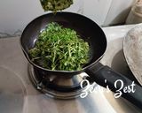 A picture of step 3 of Hyderabadi Maash ki Daal with Methi.
