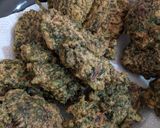 Foto del paso 4 de la receta: Buñuelos de hojas de remolacha