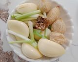Foto langkah ke 2 dari resep Kuah Bakso.