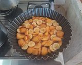 Foto del paso 4 de la receta: Torta invertida de duraznos pelones y banana🍌🍑