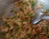 A picture of step 2 of Burnt garlic mixed chicken rice with manchurian gravy.