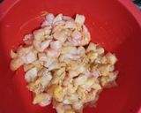 Foto del paso 2 de la receta: Arrolladitos rellenos de pollo, morrón y cebolla