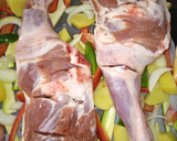 Foto del paso 5 de la receta: Paletillas de cordero al horno