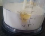 A picture of step 1 of Honey sweetened double Cream and cream cheese.