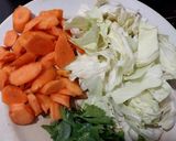 Foto langkah ke 3 dari resep Sup Ayam Aini'Cooking.