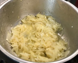 Foto del paso 2 de la receta: Sopa francesa de cebolla 😍😍 (sin lactosa)