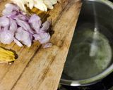 Foto langkah ke 7 dari resep Sayur Bening Kelor.