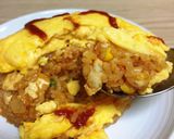 A picture of step 6 of Chicken rice with omelette.
