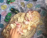 Foto del paso 3 de la receta: Pan relleno de mucho queso y bacon para niños 🧀