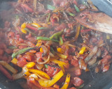 Foto del paso 4 de la receta: Salteado de solomillo