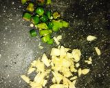 Foto langkah ke 1 dari resep Nasi goreng kampung ala nenek.
