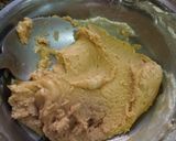 Foto del paso 1 de la receta: Huevitos de Pascua tipo bombones rellenos con pasta de maní