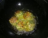 A picture of step 3 of Spinach Potato Corn Flakes Sago Balls.