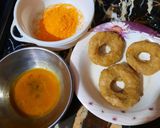 A picture of step 3 of Beef donuts.