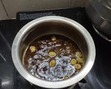 A picture of step 2 of Special elaichi chai.