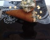 A picture of step 10 of Creamy Florentine Cornetto.