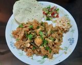 मिक्स व्हेज पुलाव (Mix Veg Pulao Recipe In Marathi) रेसिपी स्टेप 4 फोटो 