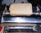 Foto langkah ke 4 dari resep Pastel mawar.