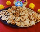 A picture of step 9 of Diwali Namkeen.