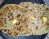 আলুর পরোটা (aloor parota recipe in Bengali) রেসিপির ধাপ 3 ছবি