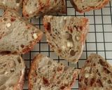 Foto langkah ke 29 dari resep Moringa Wijen Jinten Hitam Chili Flakes Cheese Sourdough Bread (Open Bake Method).