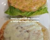 Foto del paso 10 de la receta: Hamburguesas de Salmón y Salsa de Pepino Caseras