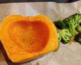 Foto del paso 1 de la receta Calabaza rellena de pollo con pasas